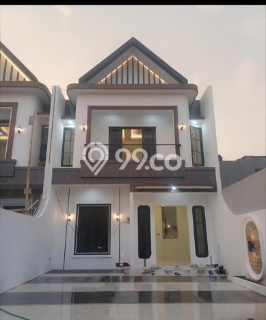 Siap Huni Rumah Mewah 4 Kamar di Jagakarsa Dekat ke Mana Saja Siap Huni Rumah Mewah 4 Kamar di Jagakarsa Dekat ke Mana Saja