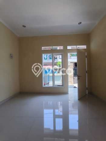 Hunian Cantik Minimalis Lb 140m2 di Pulo Gadung, Jakarta Timur Hunian Cantik Minimalis Lb 140m2 di Pulo Gadung, Jakarta Timur