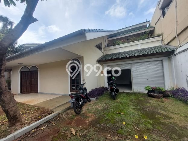 Jual Rumah Luas Megah Dengan View Cantik di Mampang, Jakarta Selatan Jual Rumah Luas Megah Dengan View Cantik di Mampang, Jakarta Selatan