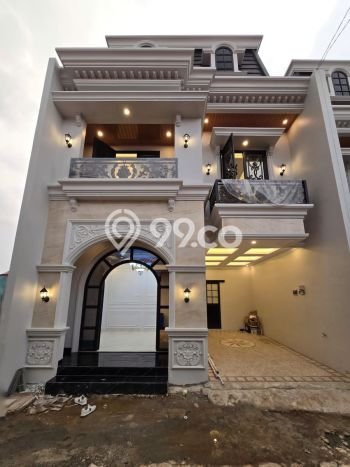 Jual Rumah Strategis Bagus Punya 3 KT di Jagakarsa Jakarta Selatan SHM Jual Rumah Strategis Bagus Punya 3 KT di Jagakarsa Jakarta Selatan SHM
