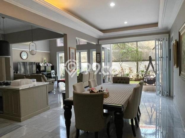 Hunian Mewah LB 630m2 Siap Pakai Desain Elegan di Pejaten, Jakarta Selatan Hunian Mewah LB 630m2 Siap Pakai Desain Elegan di Pejaten, Jakarta Selatan