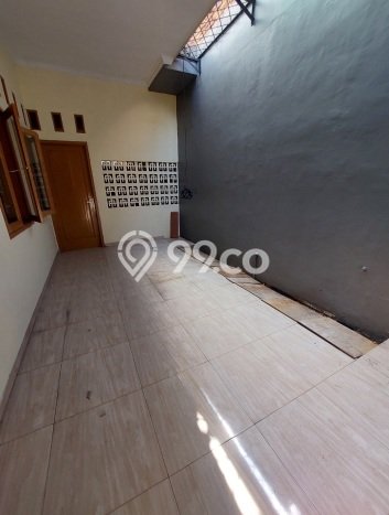 Rumah Luxury Modern Tanpa Renovasi di Kalibata Jakarta Selatan Rumah Luxury Modern Tanpa Renovasi di Kalibata Jakarta Selatan