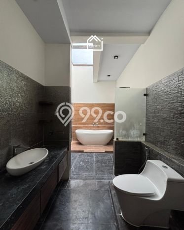 Best Deal Hunian Mewah Ideal dan Luas di Cempaka Putih, Jakarta Pusat Best Deal Hunian Mewah Ideal dan Luas di Cempaka Putih, Jakarta Pusat