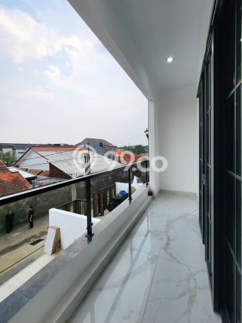 Siap Huni Rumah Mewah 4 Kamar di Jagakarsa Dekat ke Mana Saja Siap Huni Rumah Mewah 4 Kamar di Jagakarsa Dekat ke Mana Saja