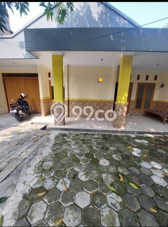 Rumah Luxury Modern Tanpa Renovasi di Kalibata Jakarta Selatan Rumah Luxury Modern Tanpa Renovasi di Kalibata Jakarta Selatan