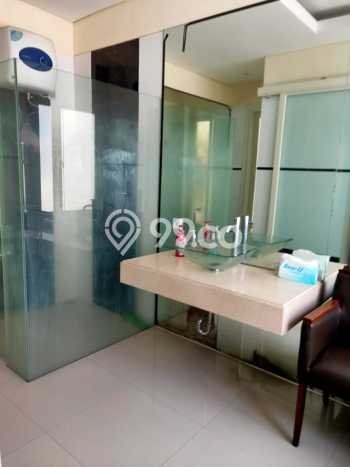 KESEMPATAN EMAS! Rumah Berkualitas area Pakuwon City, Surabaya, LT 200m² LB 250m² KESEMPATAN EMAS! Rumah Berkualitas area Pakuwon City, Surabaya, LT 200m² LB 250m²