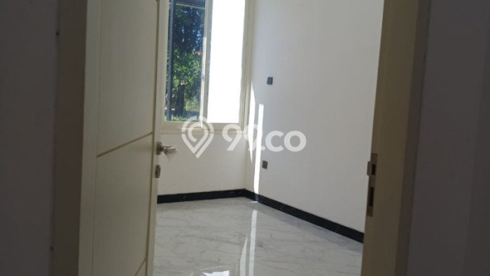 Dijual Cepat Rumah Bagus Siap Huni LB 105m2 di Mulyorejo, Surabaya Dijual Cepat Rumah Bagus Siap Huni LB 105m2 di Mulyorejo, Surabaya