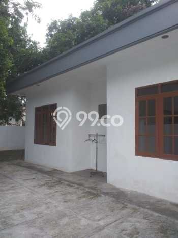 Lokasi strategis! Rumah siap huni dikontrakkan di Cempaka Putih LB 278m2 Lokasi strategis! Rumah siap huni dikontrakkan di Cempaka Putih LB 278m2