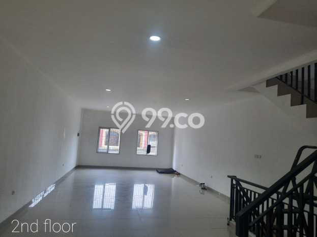 For Rent Ruko Premium Kawasan Pondok Kelapa, Luas 66m², Lokasi Komersial, Jalan Mudah For Rent Ruko Premium Kawasan Pondok Kelapa, Luas 66m², Lokasi Komersial, Jalan Mudah