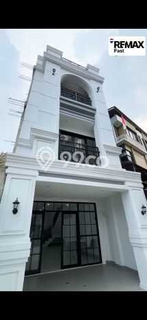 Unit Ruko Dijual di Jagakarsa Jakarta Selatan Luas Bangunan 181m2 Unit Ruko Dijual di Jagakarsa Jakarta Selatan Luas Bangunan 181m2
