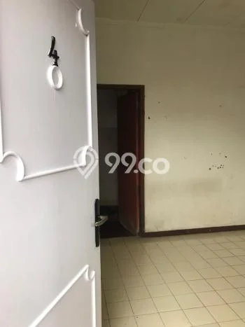 Dijual Segera Kost 7 Kamar, 7 Kamar Mandi di Matraman, Jakarta Timur, Luas 164m2 Dijual Segera Kost 7 Kamar, 7 Kamar Mandi di Matraman, Jakarta Timur, Luas 164m2
