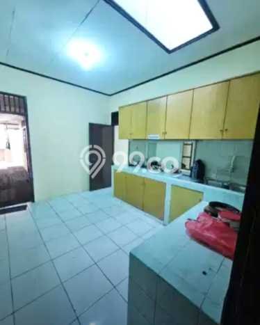 Rumah Kontrakan Jakarta Selatan LT 340m2 LB 240m2 Kawasan Cipete Rumah Kontrakan Jakarta Selatan LT 340m2 LB 240m2 Kawasan Cipete