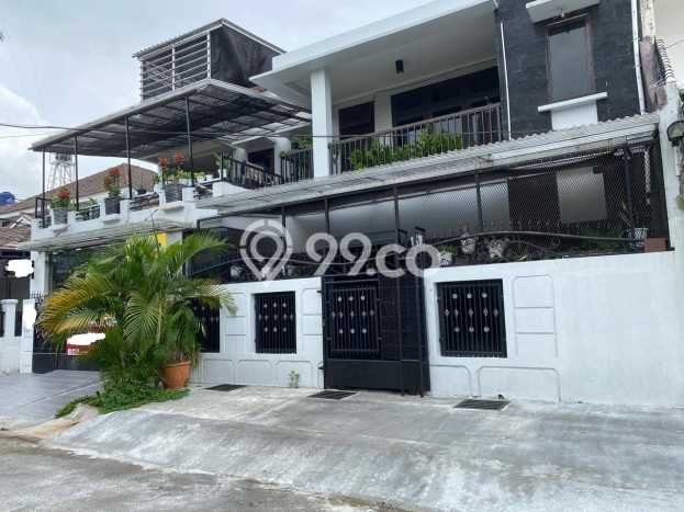 Rumah Luxury Modern Tanpa Renovasi di Kayu Putih Jakarta Timur Rumah Luxury Modern Tanpa Renovasi di Kayu Putih Jakarta Timur