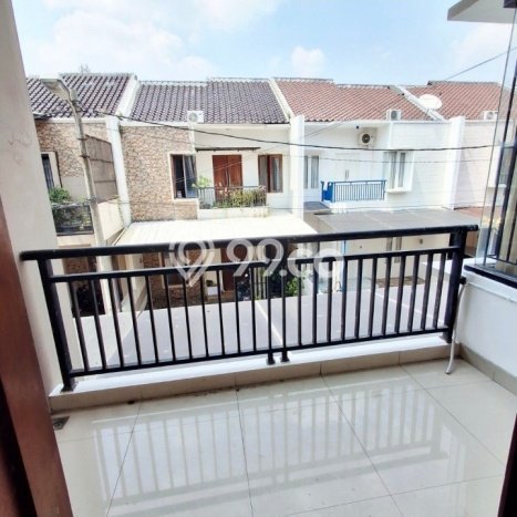 Rumah area Ciganjur, 4 KT, Area Strategis, LT 125m² LB 160m² Rumah area Ciganjur, 4 KT, Area Strategis, LT 125m² LB 160m²