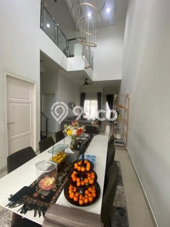 Dijual Rumah Luas Megah Dengan View Eksklusif di Rawamangun, Jakarta Timur Dijual Rumah Luas Megah Dengan View Eksklusif di Rawamangun, Jakarta Timur