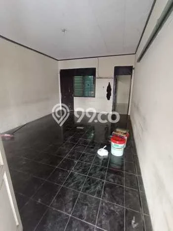 Disewakan! Rumah 6 Kamar Tidur &
4 Kamar Mandi di Fatmawati, Jakarta Selatan Disewakan! Rumah 6 Kamar Tidur &
4 Kamar Mandi di Fatmawati, Jakarta Selatan