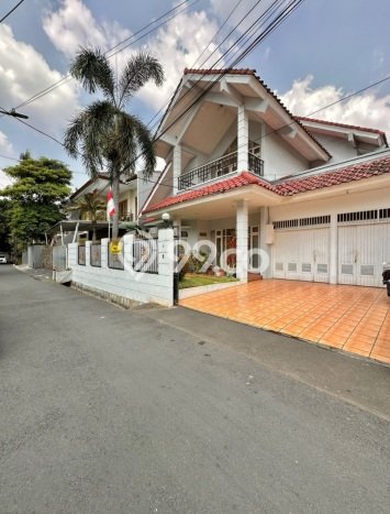 Rumah Elit Modern Siap Huni di Cipete Jakarta Selatan Rumah Elit Modern Siap Huni di Cipete Jakarta Selatan