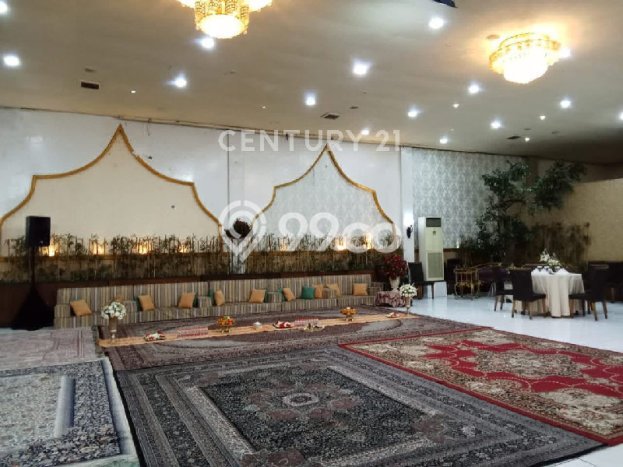 Hunian Elit LB 1000m2 Siap Pakai Desain Elegan di Duren Tiga, Jakarta Selatan Hunian Elit LB 1000m2 Siap Pakai Desain Elegan di Duren Tiga, Jakarta Selatan
