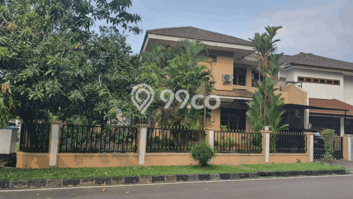 Rumah Elit Modern Tanpa Renovasi di Rawamangun Jakarta Timur Rumah Elit Modern Tanpa Renovasi di Rawamangun Jakarta Timur