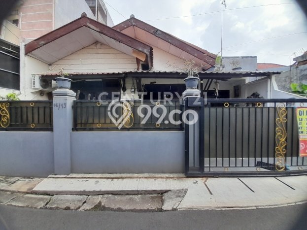 Dijual Cepat Rumah Bagus Siap Huni LB 160m2 di Cempaka Putih, Jakarta Pusat Dijual Cepat Rumah Bagus Siap Huni LB 160m2 di Cempaka Putih, Jakarta Pusat