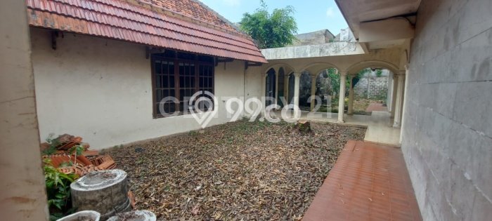 Untuk Dijual Tanah di Tebet Jakarta Selatan Luas 1069m2 SHM Untuk Dijual Tanah di Tebet Jakarta Selatan Luas 1069m2 SHM