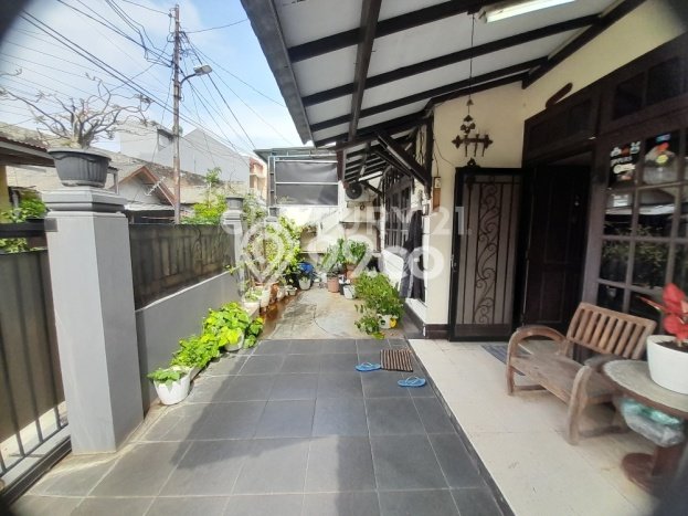 Dijual Cepat Rumah Bagus Siap Huni LB 160m2 di Cempaka Putih, Jakarta Pusat Dijual Cepat Rumah Bagus Siap Huni LB 160m2 di Cempaka Putih, Jakarta Pusat