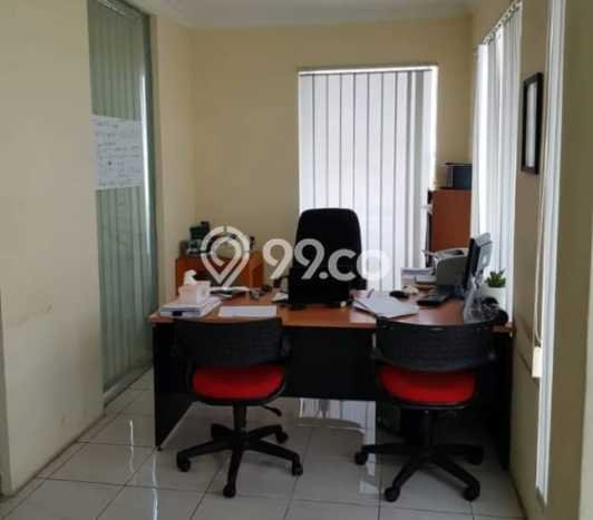 Ruko Dijual di Prime Area Jakarta Timur Luas 900m2 Ruko Dijual di Prime Area Jakarta Timur Luas 900m2