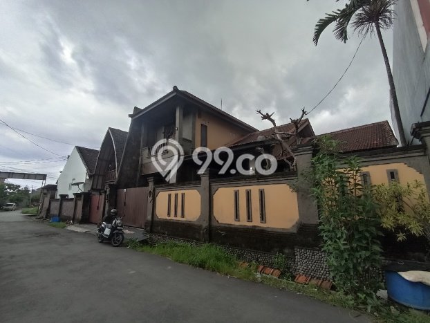 Rumah Luas Asri 3 KT Siap Pakai di Sidakarya Denpasar Rumah Luas Asri 3 KT Siap Pakai di Sidakarya Denpasar
