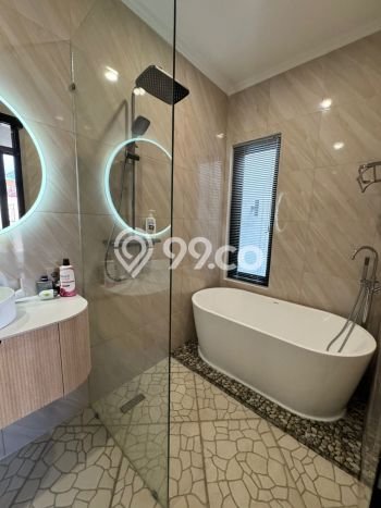 Dijual Cepat! Vila Kawasan , Ukuran 161m2m², Area Prospektif dengan nilai naik Dijual Cepat! Vila Kawasan , Ukuran 161m2m², Area Prospektif dengan nilai naik