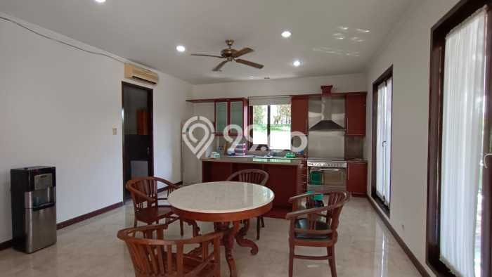 Vila Premium di , Dimensi 1500m2m², Dekat ke berbagai keperluan Vila Premium di , Dimensi 1500m2m², Dekat ke berbagai keperluan
