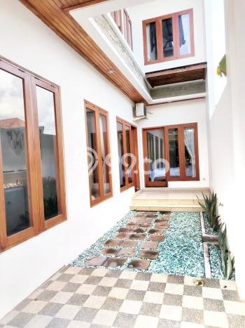 Lokasi terbaik! Rumah siap huni dikontrakkan di Tibubeneng LB 165m2 Lokasi terbaik! Rumah siap huni dikontrakkan di Tibubeneng LB 165m2