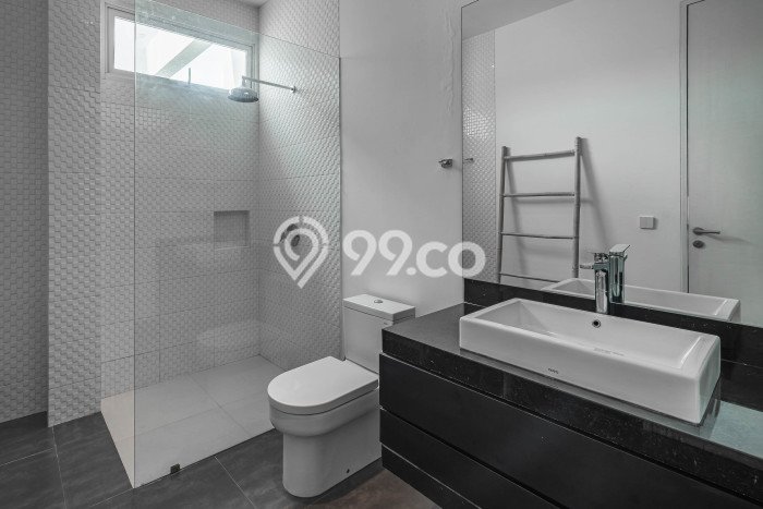 Tempat Strategis! Vila di , Ukuran 570m2m², Lingkungan Nyaman dan aman Tempat Strategis! Vila di , Ukuran 570m2m², Lingkungan Nyaman dan aman