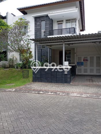 Disewakan! Rumah 4 Kamar Tidur &
3 Kamar Mandi di Kota Baru Parahyangan, Bandung Disewakan! Rumah 4 Kamar Tidur &
3 Kamar Mandi di Kota Baru Parahyangan, Bandung