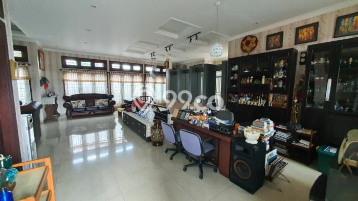 Dijual Rumah Mewah Megah Dengan View Eksklusif di Riau, Bandung Dijual Rumah Mewah Megah Dengan View Eksklusif di Riau, Bandung