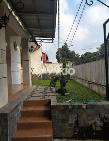 Jual Rumah Eksklusif 4 KT di Setiabudi, Bandung Jual Rumah Eksklusif 4 KT di Setiabudi, Bandung