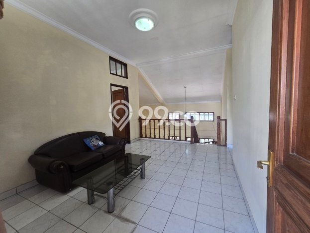 Disewakan! Rumah 4 Kamar Tidur &
3 Kamar Mandi di Setra Murni, Bandung Disewakan! Rumah 4 Kamar Tidur &
3 Kamar Mandi di Setra Murni, Bandung