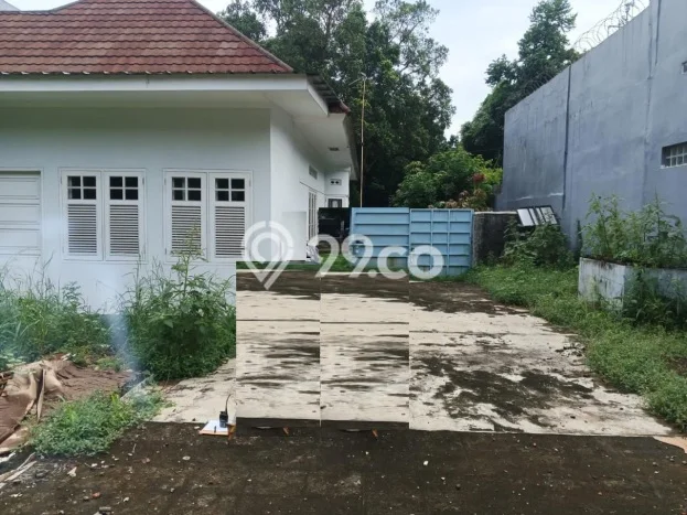 Hot Offer Hunian Mewah Ideal dan Luas di Menteng, Jakarta Pusat Hot Offer Hunian Mewah Ideal dan Luas di Menteng, Jakarta Pusat