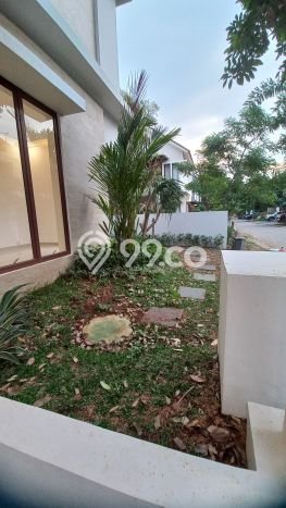 Hunian Super Elit dengan Akses Paling Strategis di Bintaro, Tangerang Selatan Hunian Super Elit dengan Akses Paling Strategis di Bintaro, Tangerang Selatan