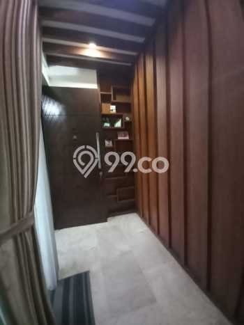 Rumah Strategis Modern Lb 100m2 di Ciputat, Tangerang Selatan Rumah Strategis Modern Lb 100m2 di Ciputat, Tangerang Selatan