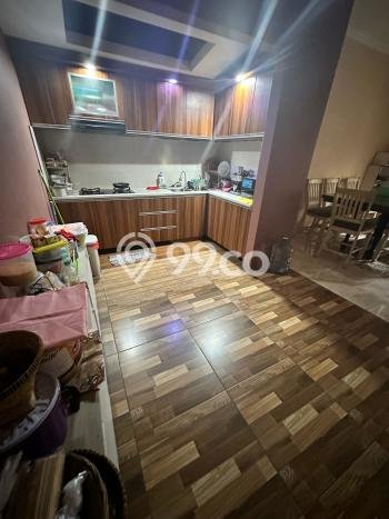 Hot Offer Hunian Mewah Ideal dan Luas di Ciputat, Tangerang Selatan Hot Offer Hunian Mewah Ideal dan Luas di Ciputat, Tangerang Selatan