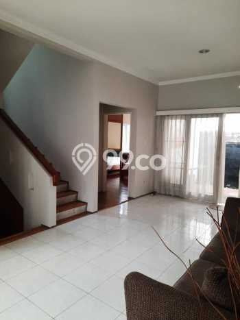 For Sale! Luxury House LT 187m2 Desain Elegan di Bintaro For Sale! Luxury House LT 187m2 Desain Elegan di Bintaro