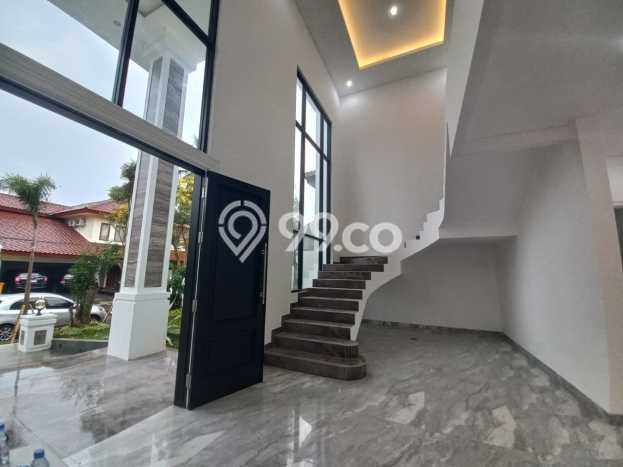 Rumah Luxury Modern Tanpa Renovasi di Bintaro Tangerang Selatan Rumah Luxury Modern Tanpa Renovasi di Bintaro Tangerang Selatan