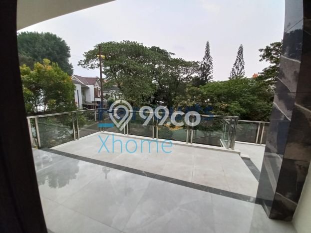 Jual Rumah Luas Elegan Dengan View Cantik di Bintaro, Tangerang Selatan Jual Rumah Luas Elegan Dengan View Cantik di Bintaro, Tangerang Selatan