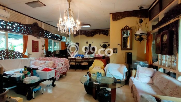 Rumah Elit LB 302m2 Siap Pakai Desain Elegan di Tomang, Jakarta Barat Rumah Elit LB 302m2 Siap Pakai Desain Elegan di Tomang, Jakarta Barat