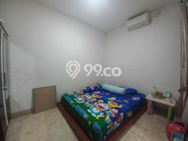 Rumah Strategis Modern Lb 100m2 di Ciputat, Tangerang Selatan Rumah Strategis Modern Lb 100m2 di Ciputat, Tangerang Selatan