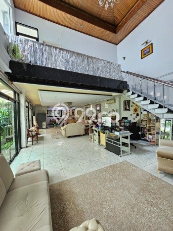 Hunian Mewah LB 520m2 Siap Pakai Desain Elegan di Bangka, Jakarta Selatan Hunian Mewah LB 520m2 Siap Pakai Desain Elegan di Bangka, Jakarta Selatan
