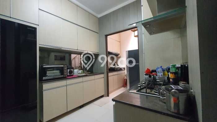 For Sale! Premium House LT 135m2 Desain Modern di Sektor 9-Bintaro For Sale! Premium House LT 135m2 Desain Modern di Sektor 9-Bintaro