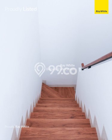 PENAWARAN EKSKLUSIF! Rumah di Sektor 9-Bintaro, 4 KT, Lingkungan Elite, LT 177m² Bangunan 250m² PENAWARAN EKSKLUSIF! Rumah di Sektor 9-Bintaro, 4 KT, Lingkungan Elite, LT 177m² Bangunan 250m²