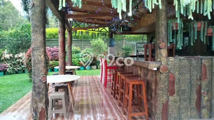 Ready to Use! Luxury House LT 1000m2 Desain Elegan di Lembang Ready to Use! Luxury House LT 1000m2 Desain Elegan di Lembang