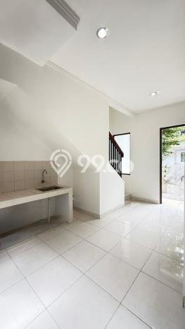 Rumah Modern Minimalis 4 KT Siap Huni di Serpong Utara Rumah Modern Minimalis 4 KT Siap Huni di Serpong Utara